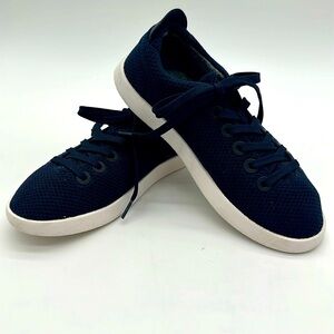 allbirds Women's Tree Pipers Navy Blue Size 9W Casual Walking Shoe Super Nice!